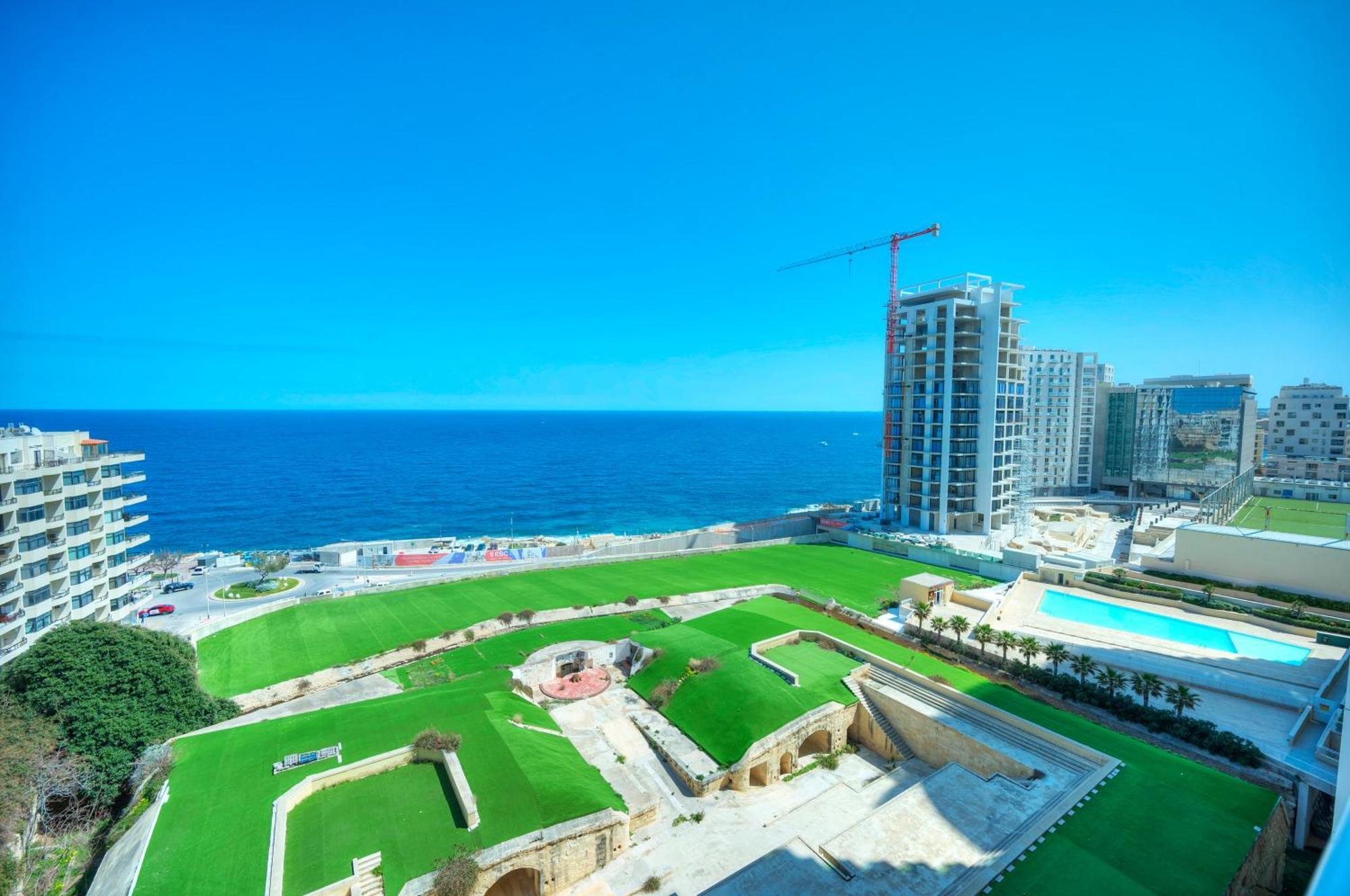 Fort Cambridge Apartments Sliema Eksteriør bilde