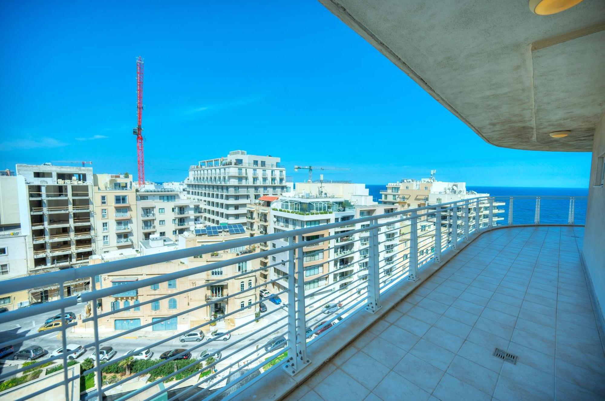 Fort Cambridge Apartments Sliema Eksteriør bilde