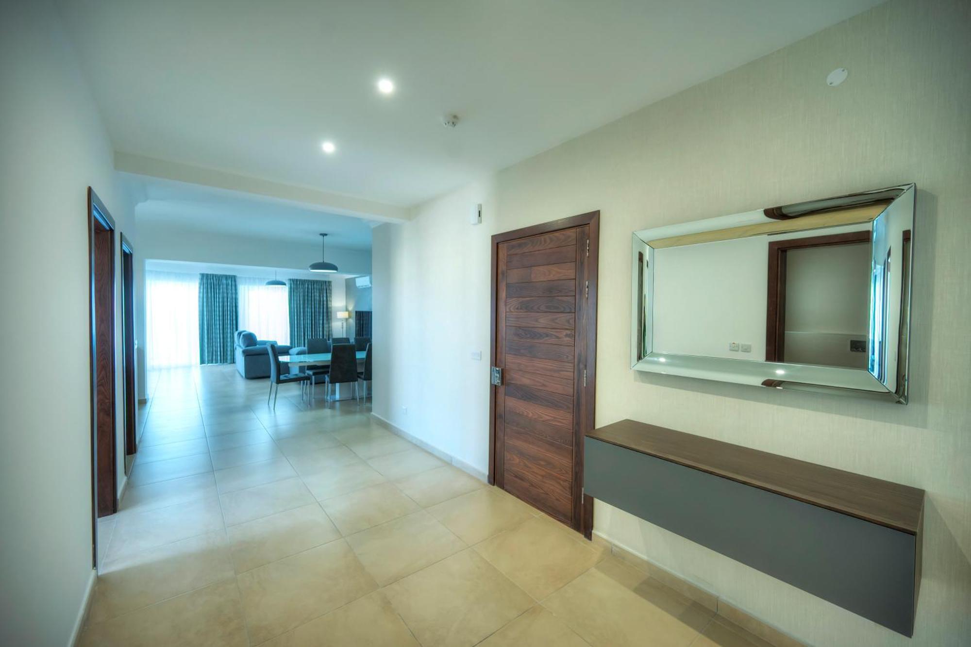 Fort Cambridge Apartments Sliema Eksteriør bilde